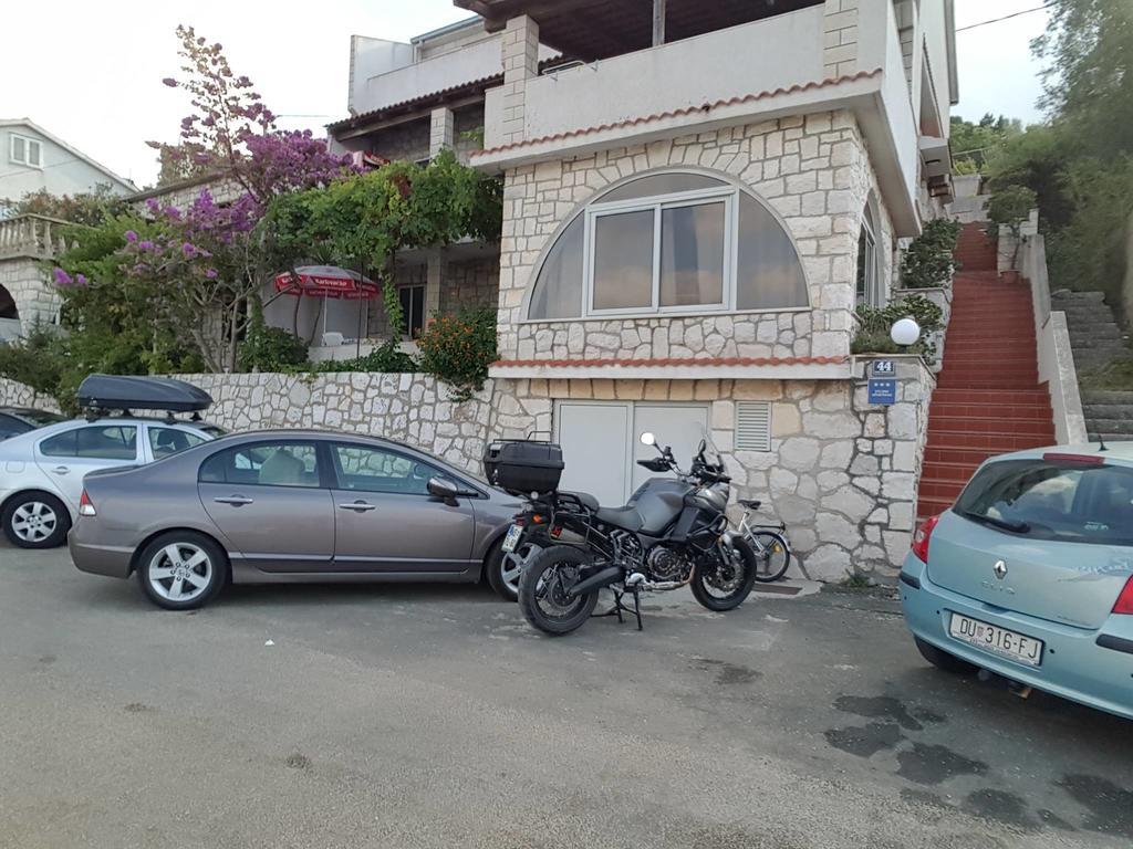 Apartments Marija Lastovo Exterior photo